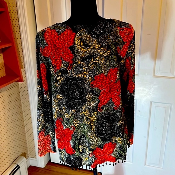 Lane Bryant dressy top with beads. Size 14w. EUC - Picture 2 of 7